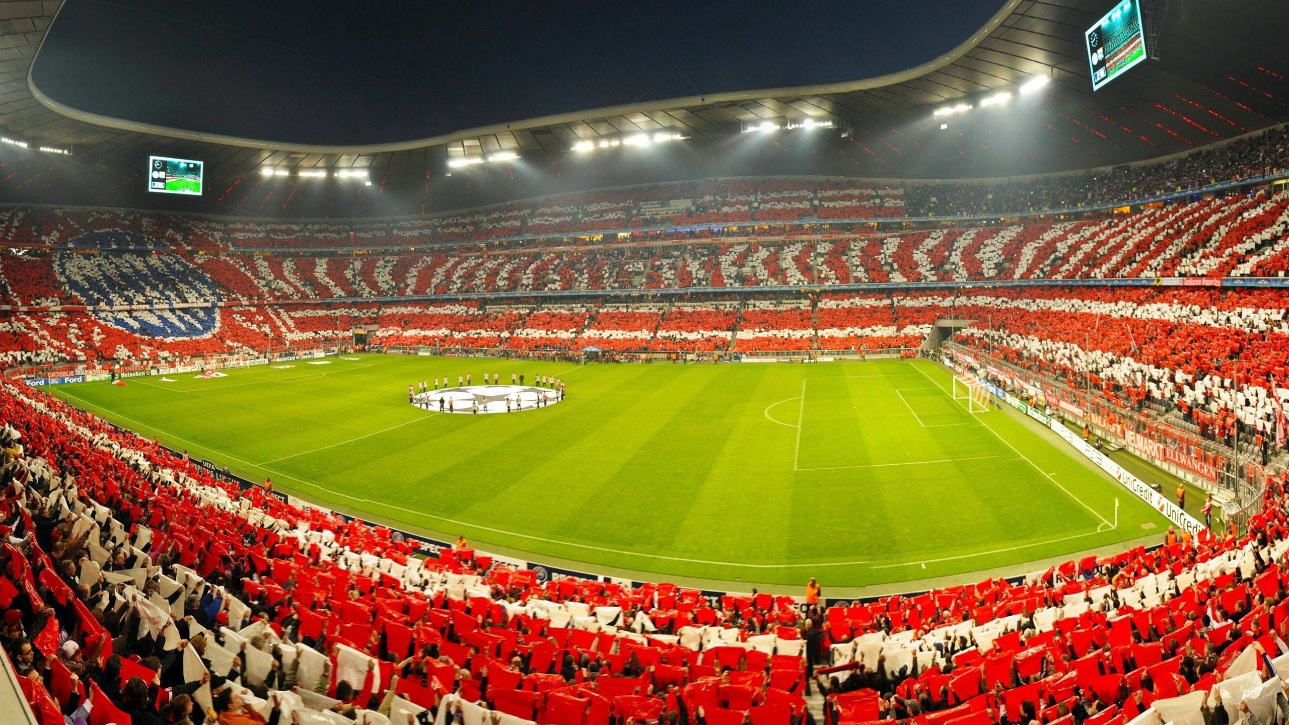 隆戈:全黑队的传奇边锋,橄榄球场上的“雷霆之力”