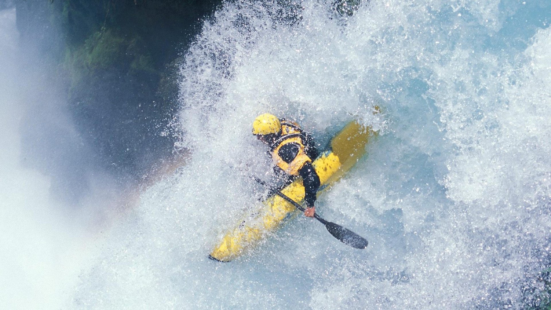 中国足球职业俱乐部比赛视频回放技术提升体验，中国足球队经典比赛录像回放